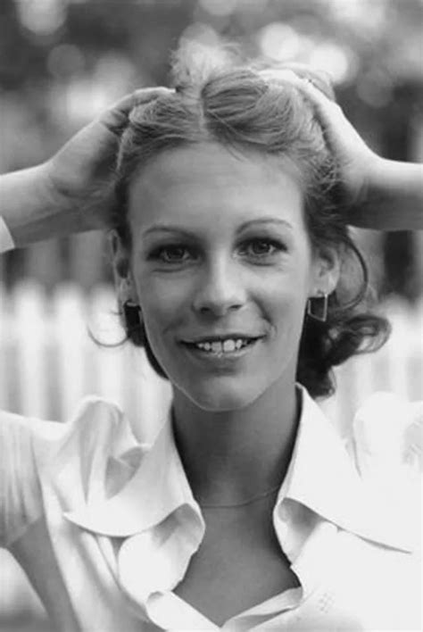 18 Vintage Photos of a Young Jamie Lee Curtis From。